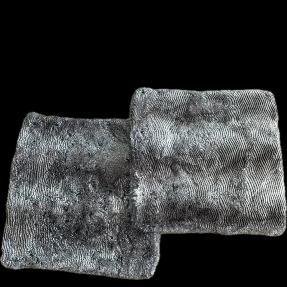 RESTORATION HARDWARE Luxe Gray Faux Fur Throw Pillow Covers Pair 22 x 22 inches